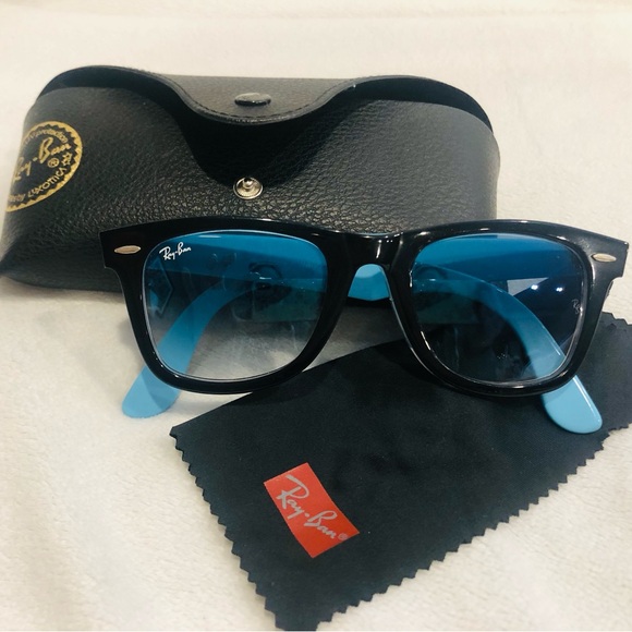 Vintage Ray-Ban Wayfarer Black/blue sunglasses - Picture 1 of 6